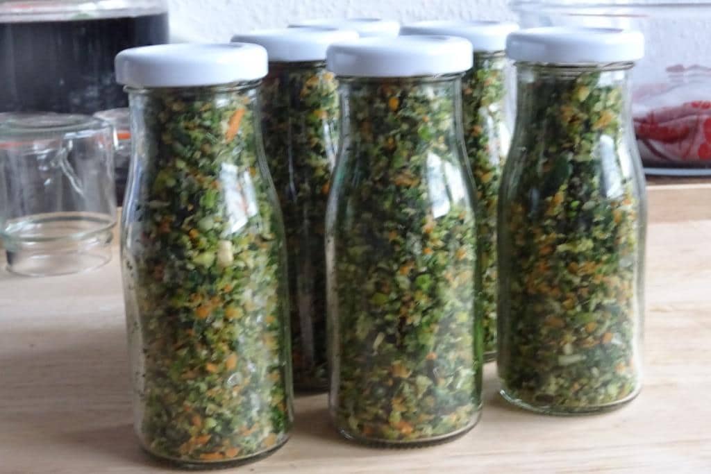 Suppengrün einsalzen
