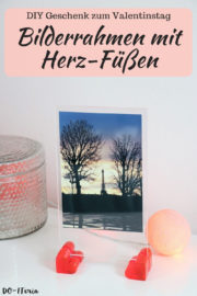 Bilderrahmen mit Herz-Füßen