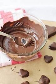 Oreo-Pralinen in Herzform ganz einfach selbst machen / mit FREE PRINTABLE