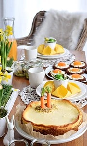 Saftiger Karotten-Käsekuchen