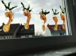 Mega süsse Osterkarotten als Fensterdeko!
