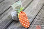 Stoffsäckchen Karotte (Kostenlose Nähanleitung und Schnittmuster)