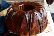 Rotweinkuchen von Oma Erna in der Kranz- oder Gugelhupfform