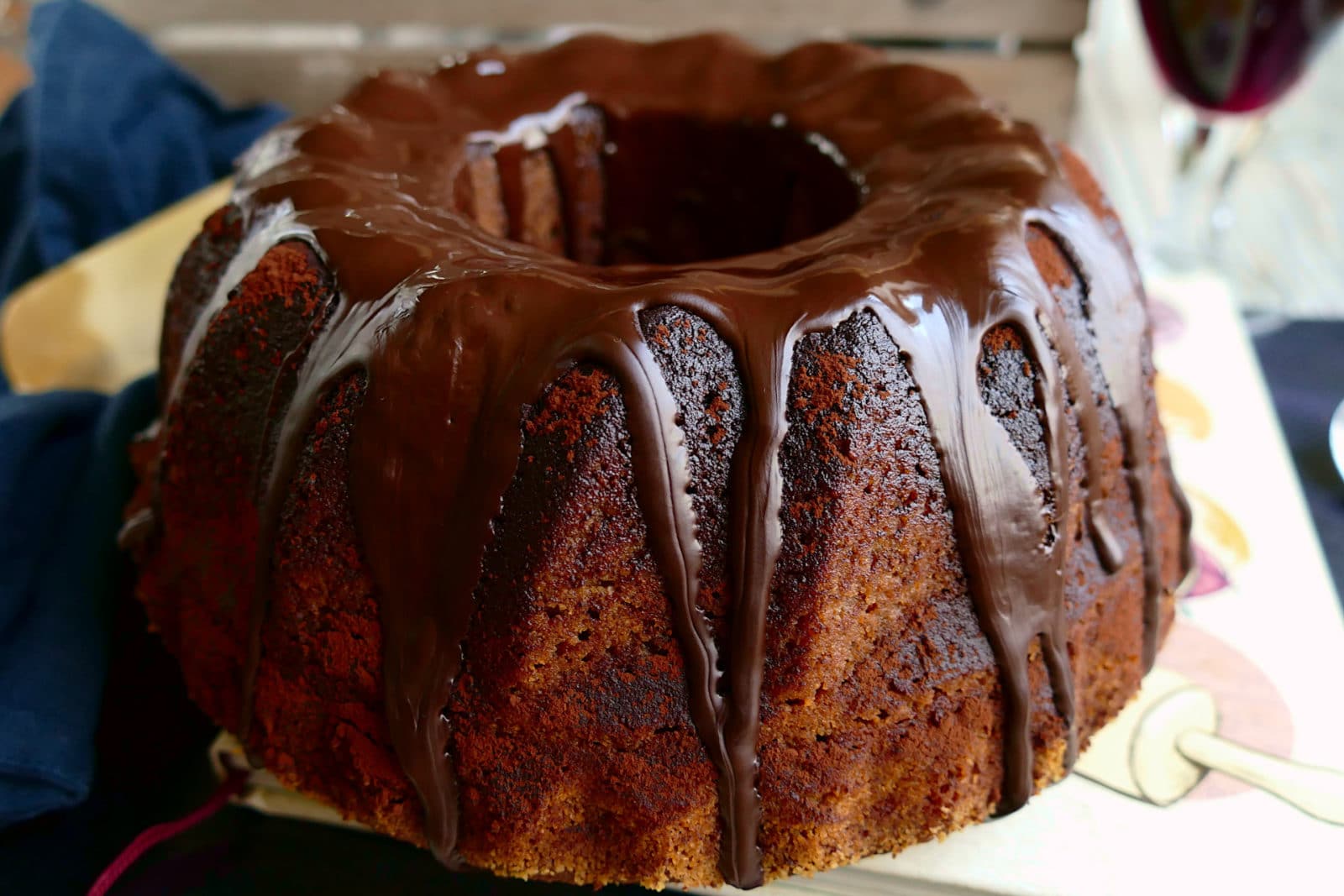 Rotweinkuchen von Oma Erna in der Kranz- oder Gugelhupfform