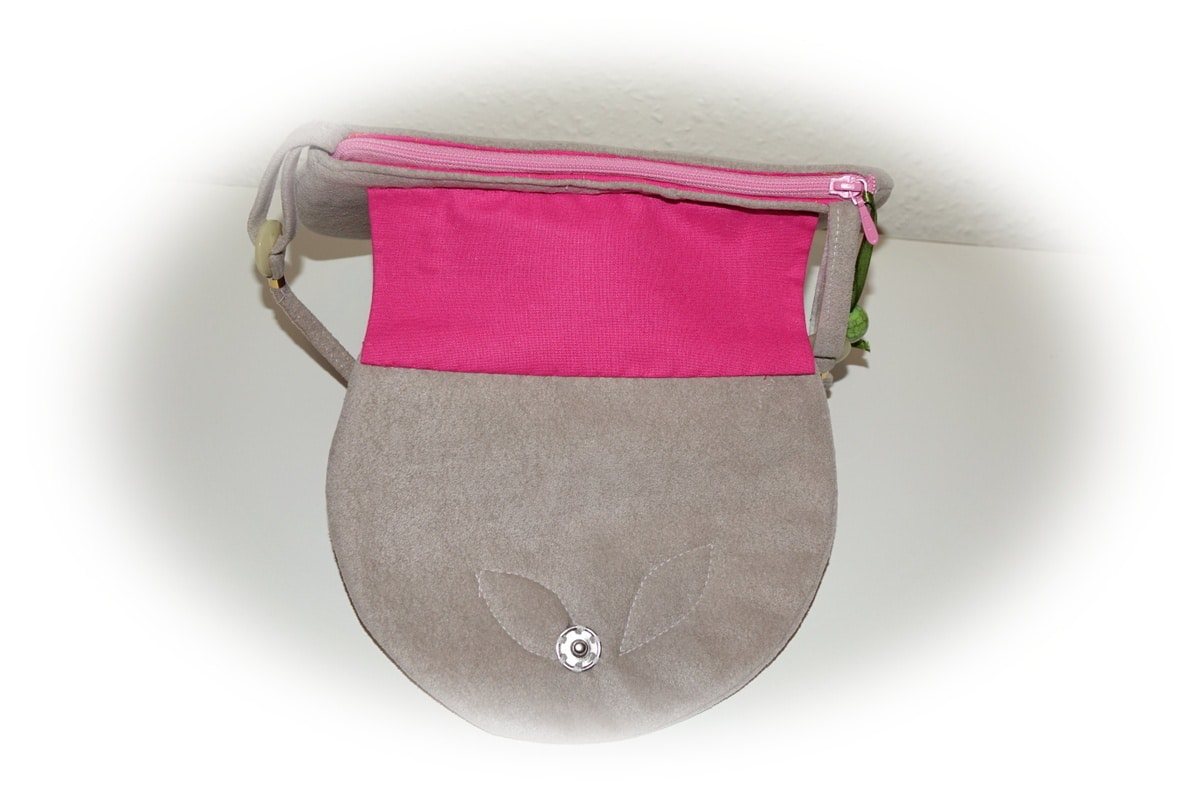 Umhängetasche aus alter Jacke nähen, Upcycling Nähidee