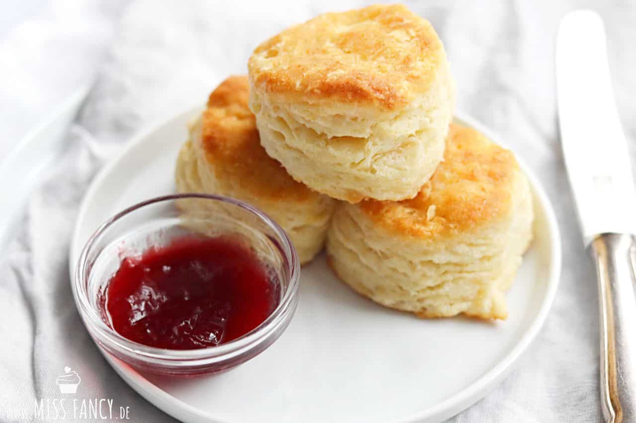 Fluffige Buttermilch Biskuits