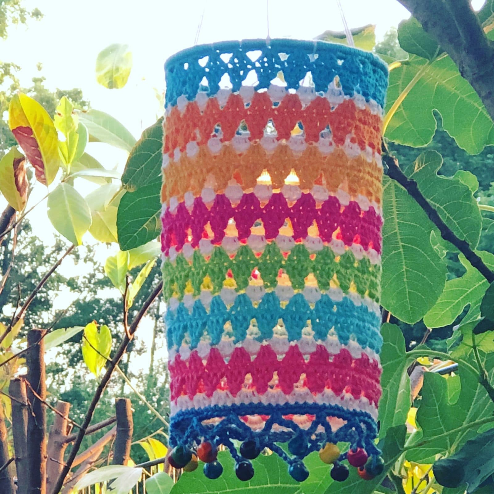 Bunte Laternen für Haus, Garten, Terrasse