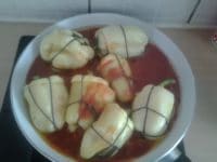 Kroatisch inspirierte gefüllte Paprikaschoten vegetarisch