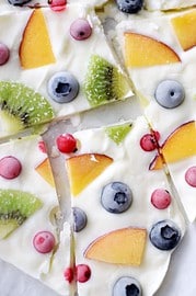Frozen Yogurt Bark für alle! Das 5-Minuten-Rezept