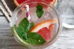 Grapefruit-Limonade mit Minze – Pink Grapefruit Soda