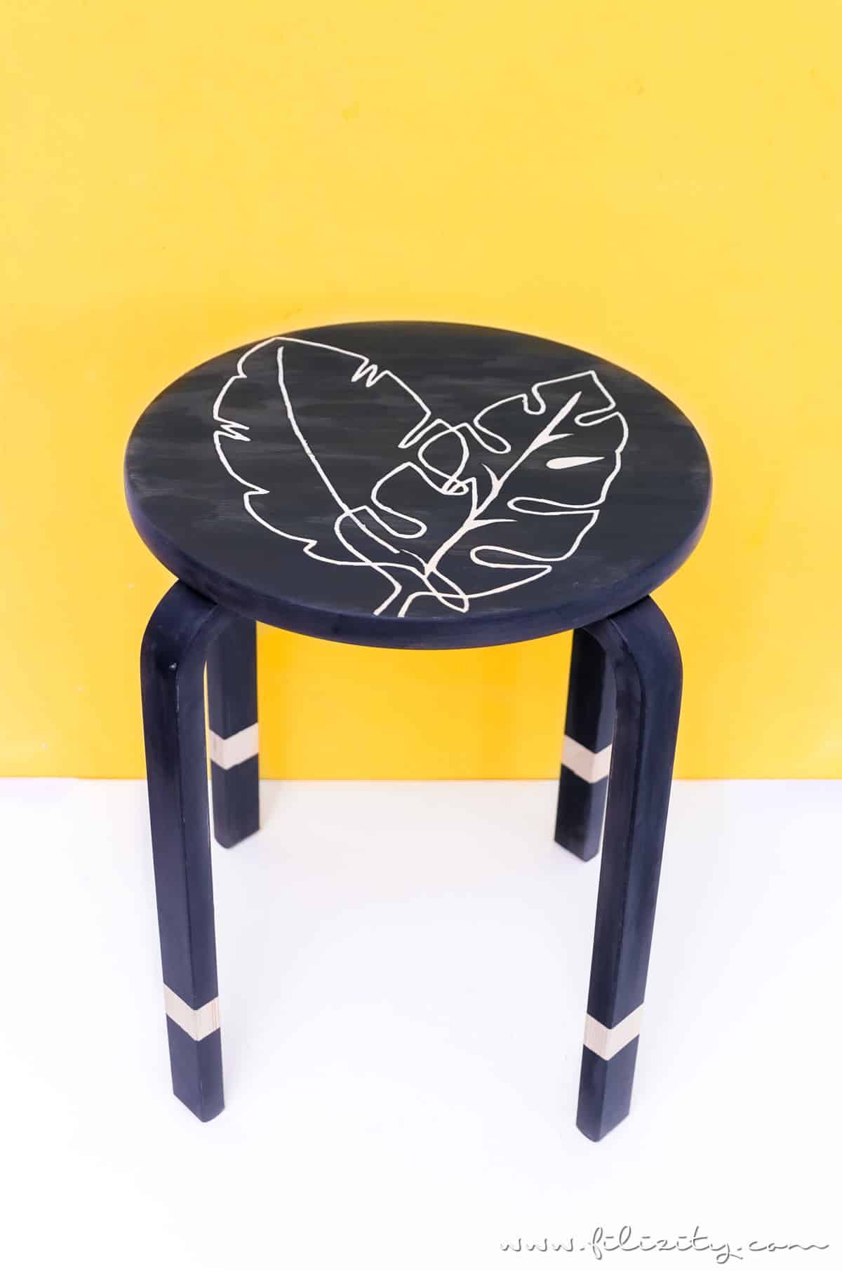 Frosta Hocker im Urban Jungle Style