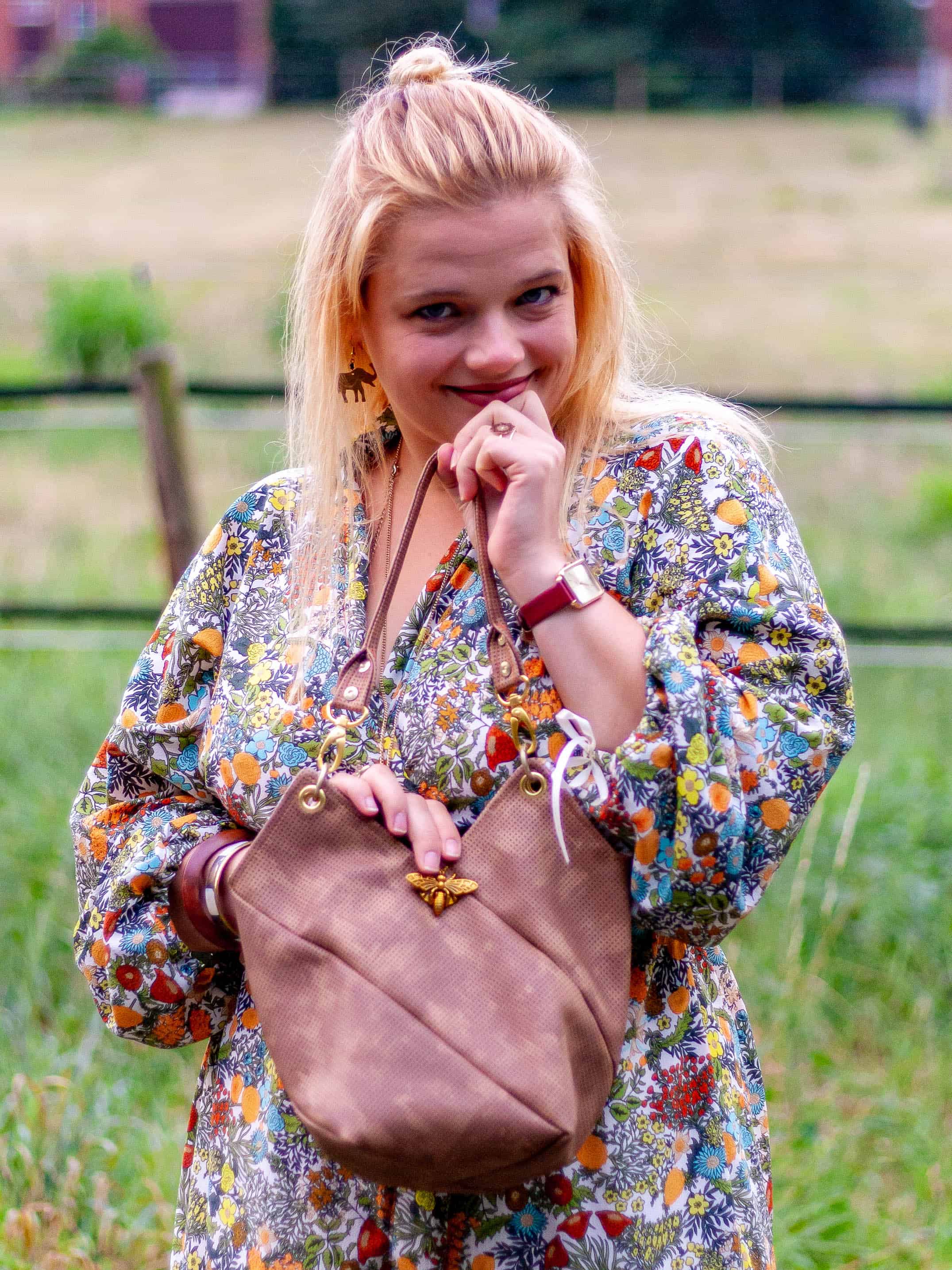 Twisted Totebag Claribel