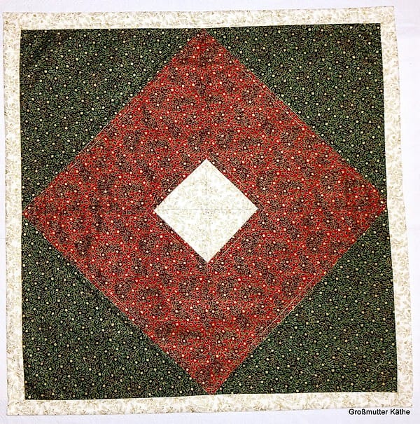 Weihnachten Patchwork Tischdecke / Mitteldecke aus Stoffresten , ca. 65 x 65 cm