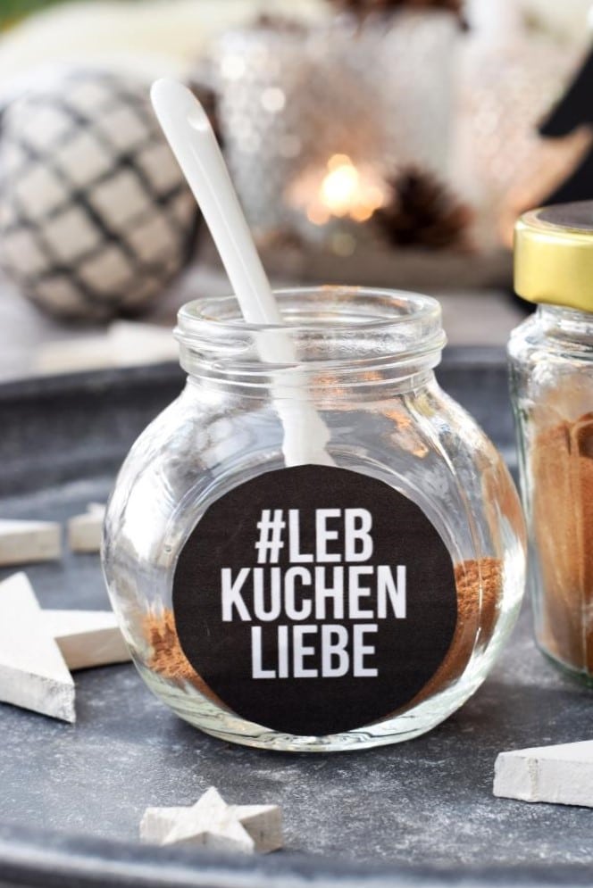 #Lebkuchenliebe – Lebkuchengewürz in 5 Minuten selbst gemacht, mit Freebie-Etikett!