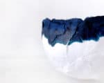 Minimalistische Pappmaché Schalen in Indigoblau & Weiß