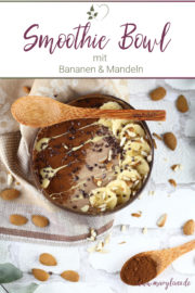 Cremig-leckere Schoko-Mandel Smoothie Bowl