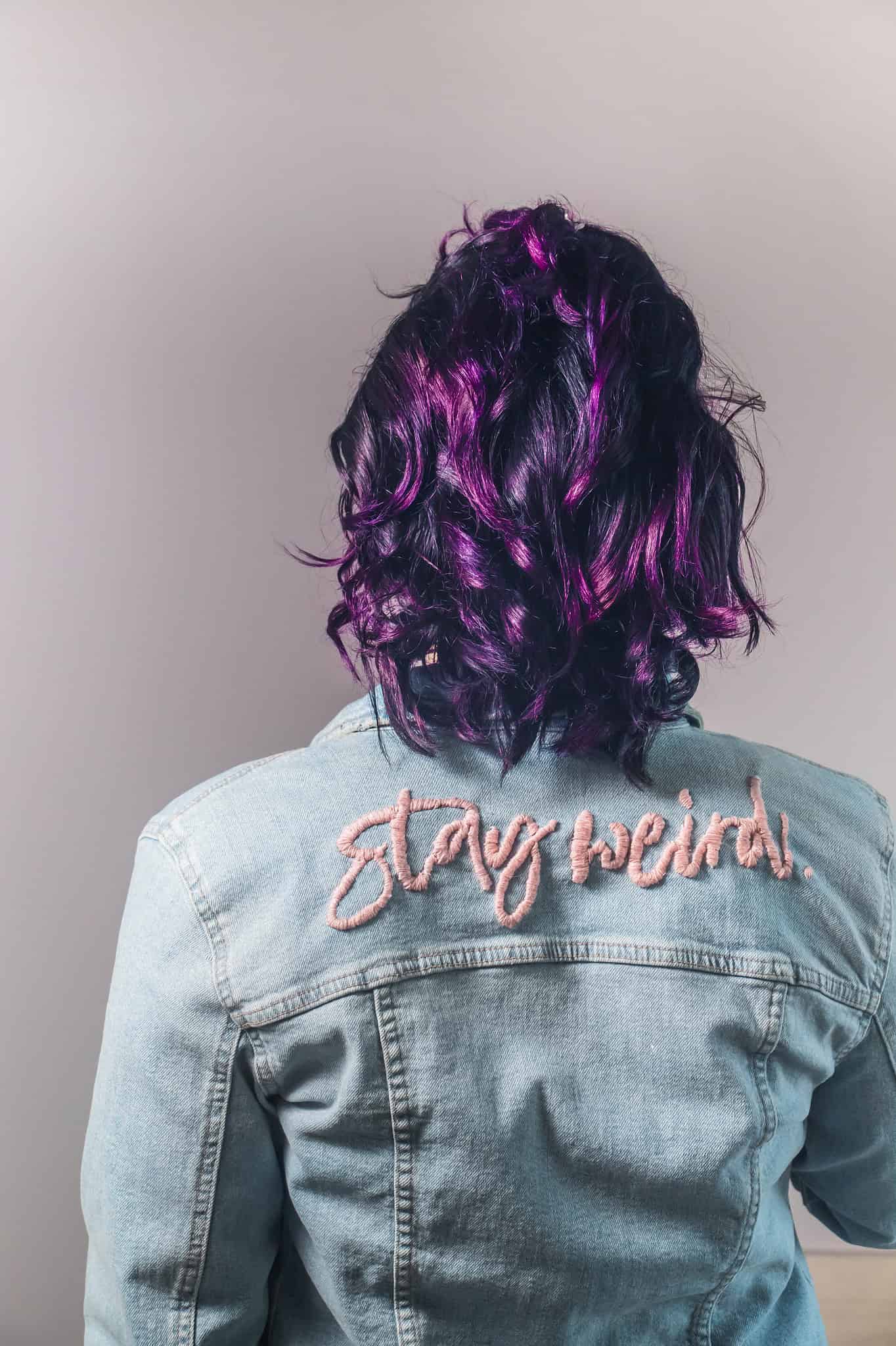 Upcycling – alte Jeansjacke besticken