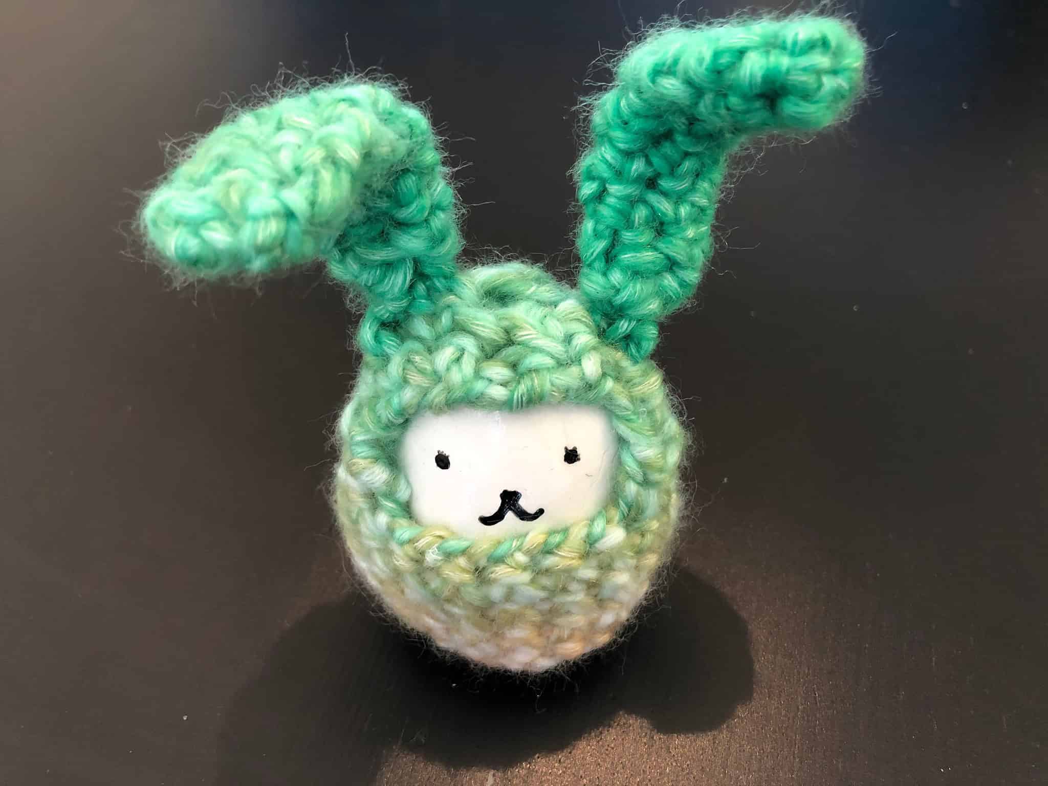Süßes DIY Osterhasen Ei häkeln