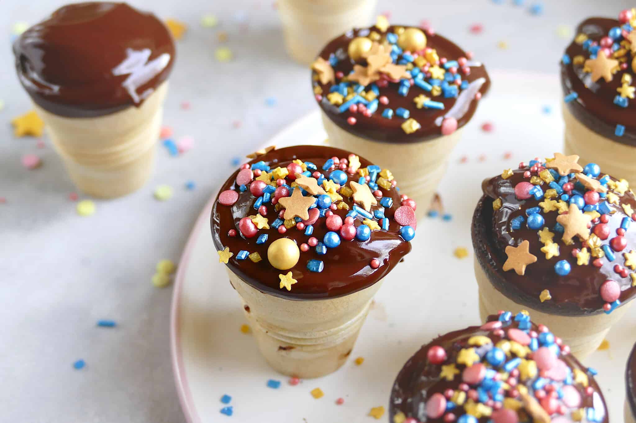 Kuchen im Waffelbecher – Kleine Minimuffins
