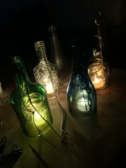 Laternen aus Glasflaschen – DIY Flaschen Upcycling