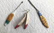 Wunderschönen Schmuck im Federstile sticken