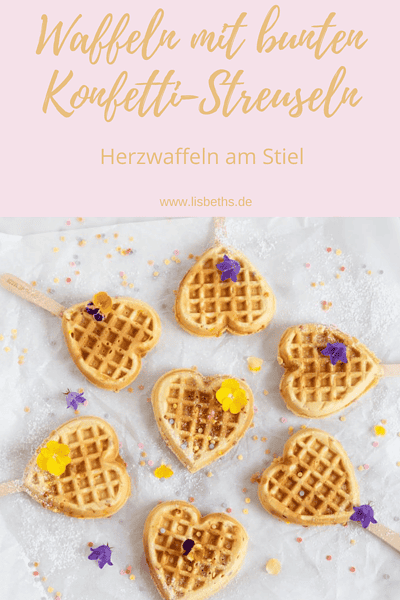 „WAFFELN MIT BUNTEN KONFETTI-STREUSELN!"