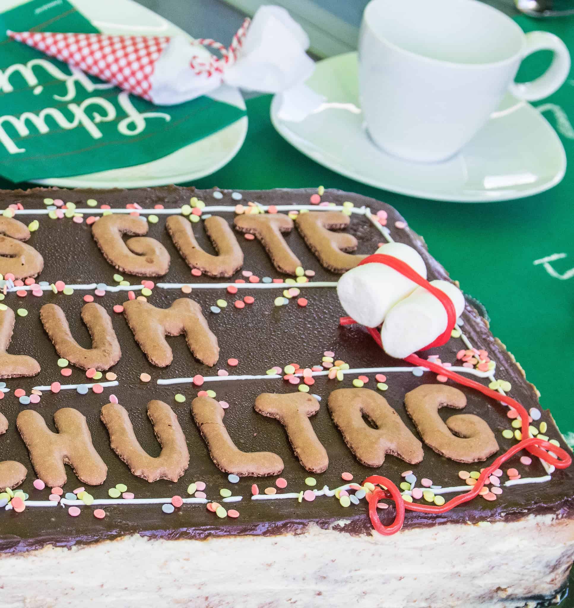 einfache Einschulungstorte ohne Fondant