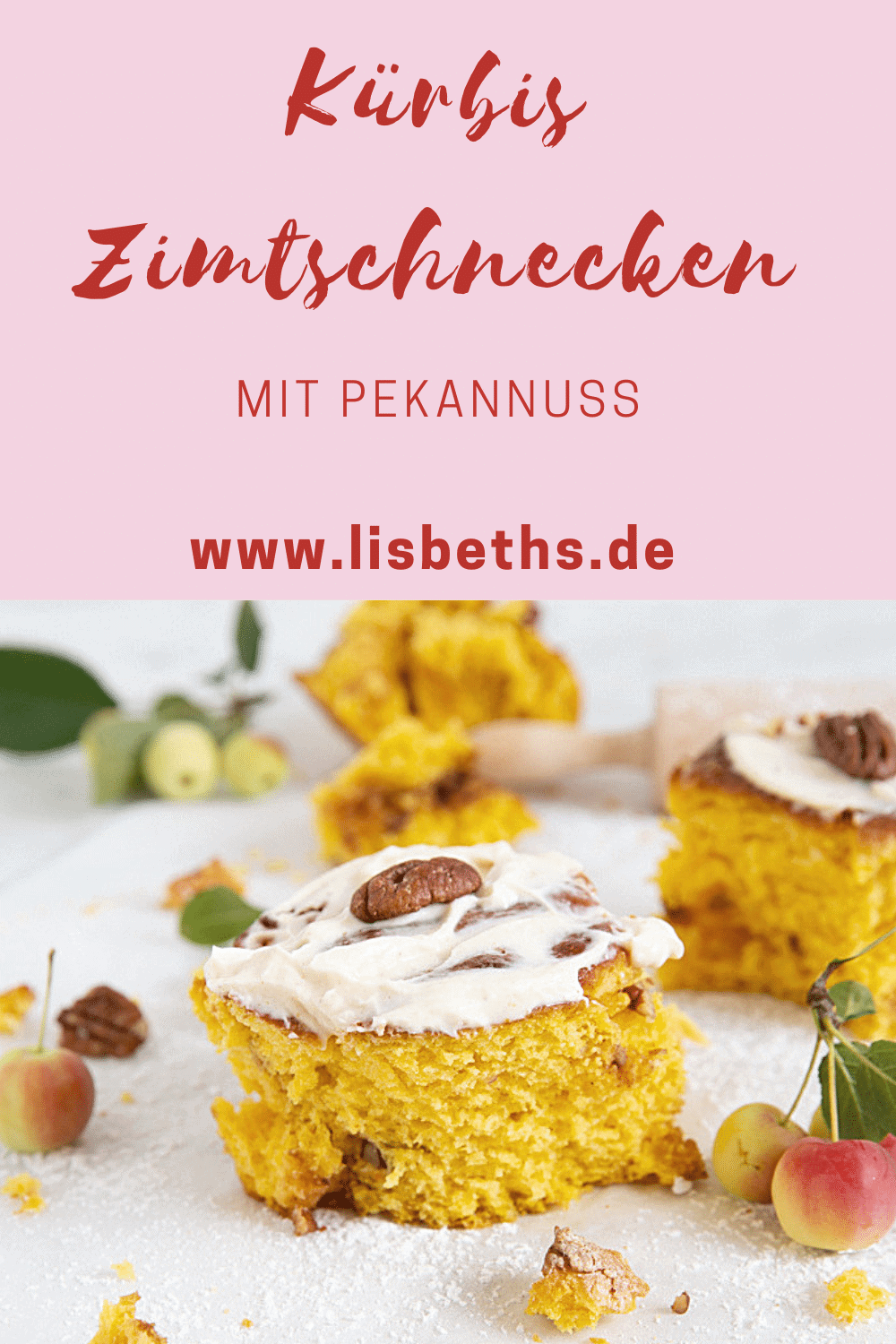 KÜRBIS-ZIMTSCHNECKEN MIT PEKANNUSS