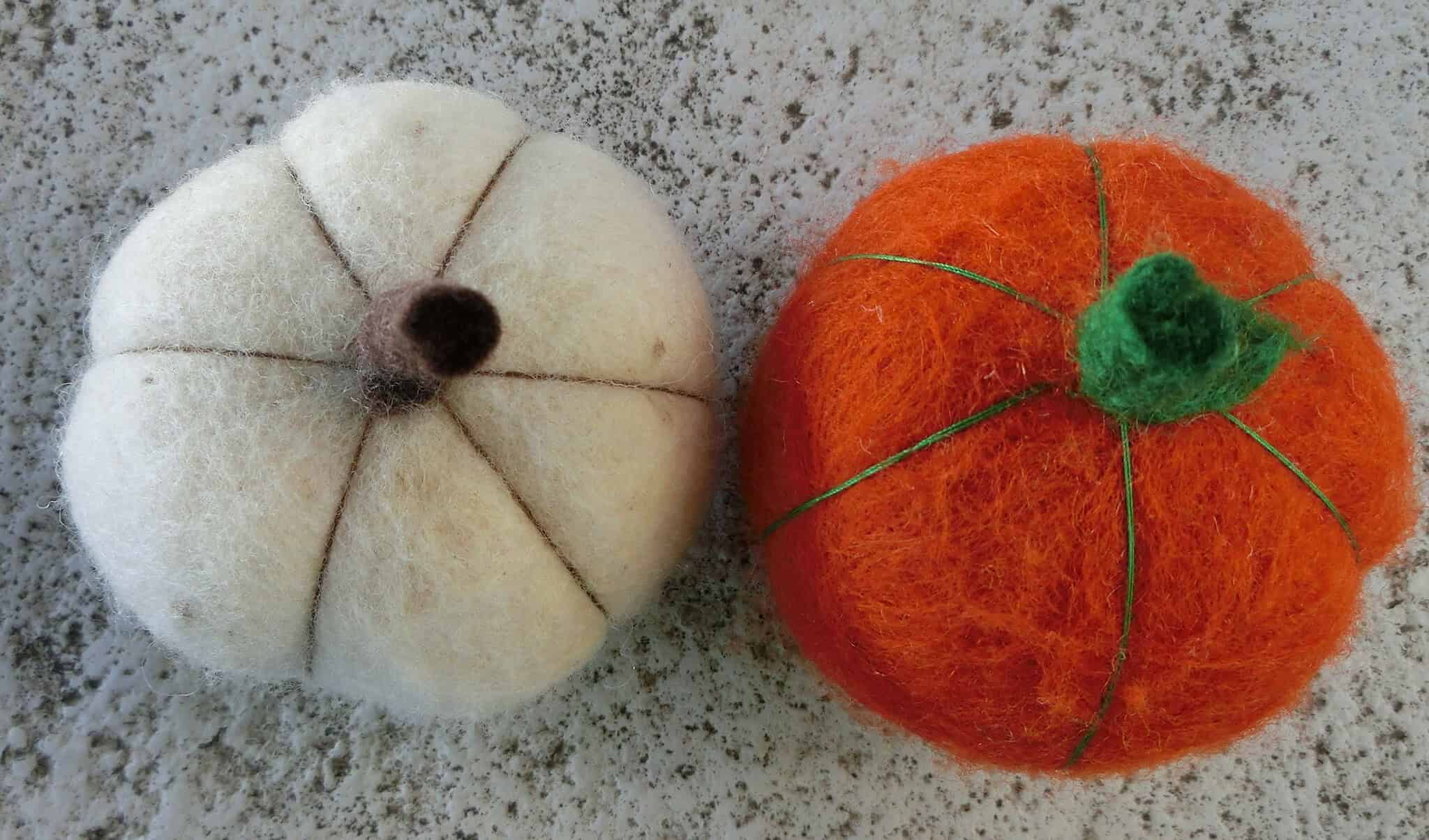 Gefilzte Herbstdekoration