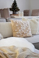 5-Minuten-DIY für ein winterliches Kissen im Skandi Look