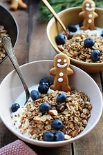 5 Minuten Weihnachts-Granola aus der Pfanne