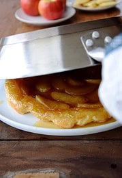 Oh la la! Apfel Tarte Tatin aus der Pfanne – einfach und fix!