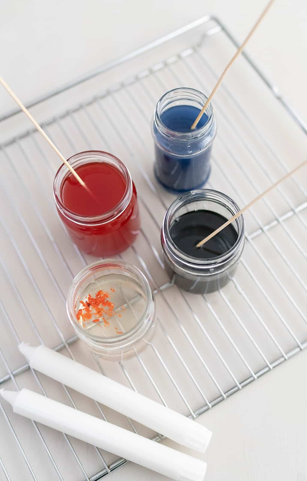 DIY Kerzen mit Farbverlauf ganz einfach selber gestalten