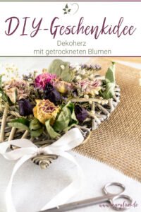 DIY-Dekoherz mit getrockneten Blumen