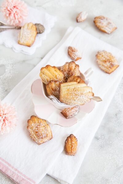 MADELEINES