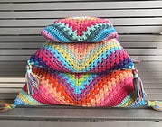 „Boho Dreams“ Häkelkissen mit Quasten im Mustermix