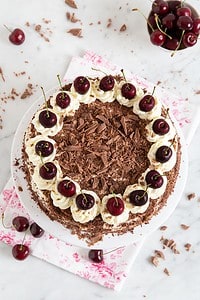 SCHWARZWÄLDER KIRSCHTORTE