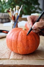 🍂 Happy Herbst mit weißen Kürbissen – Herbstdeko DIY: Kürbisse beschriften und weiß bemalen 🍂