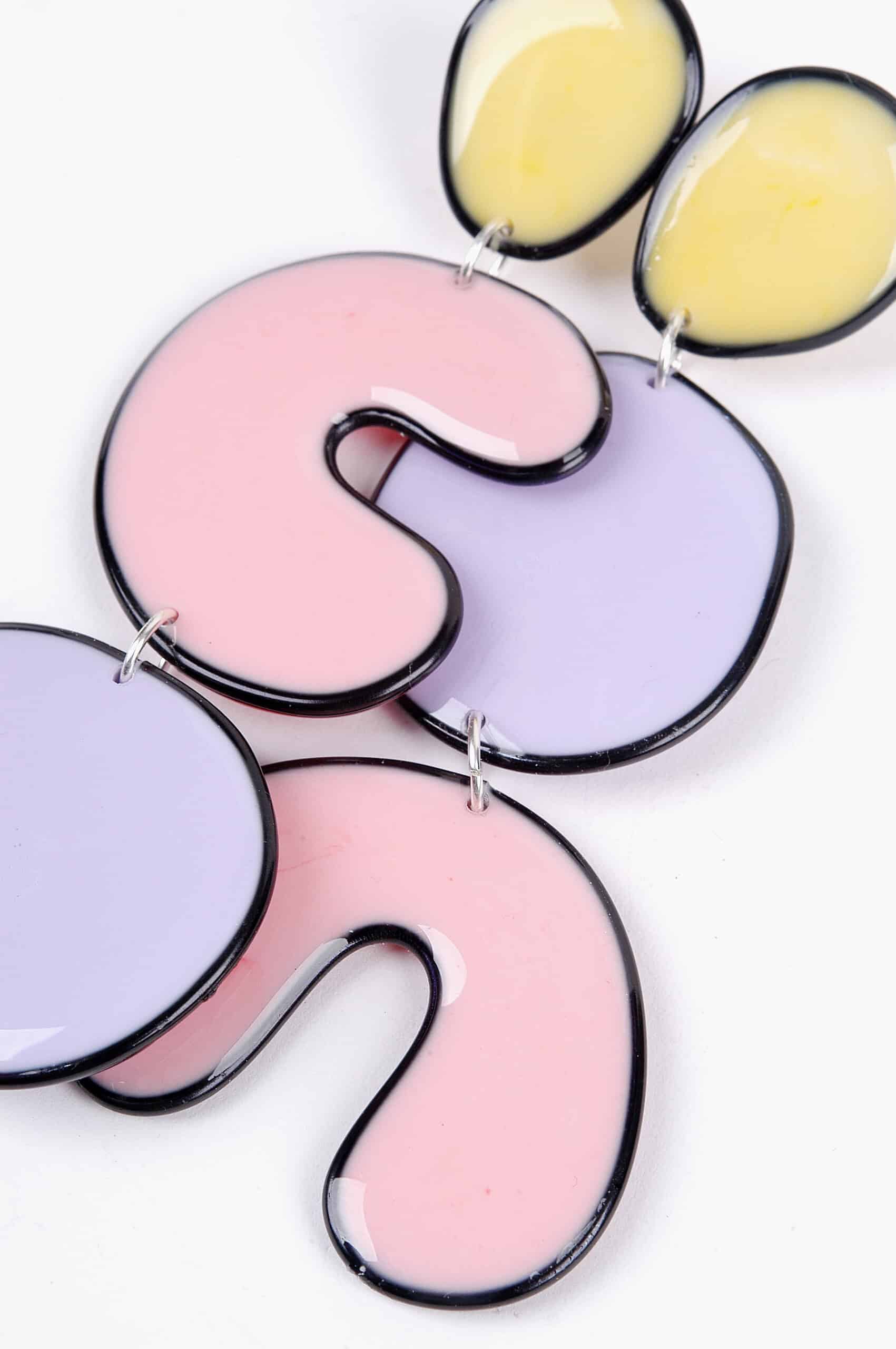Statement Schmuck aus Resin und Draht – Masterclass
