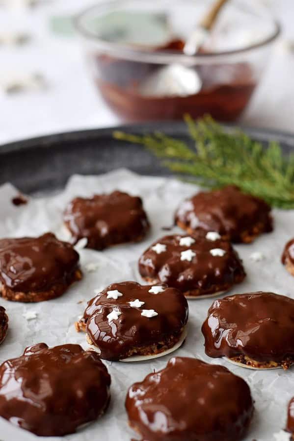 Einfach und oberköstlich! Lebkuchen ohne Mehl Einfach und oberköstlich! Lebkuchen ohne Mehl