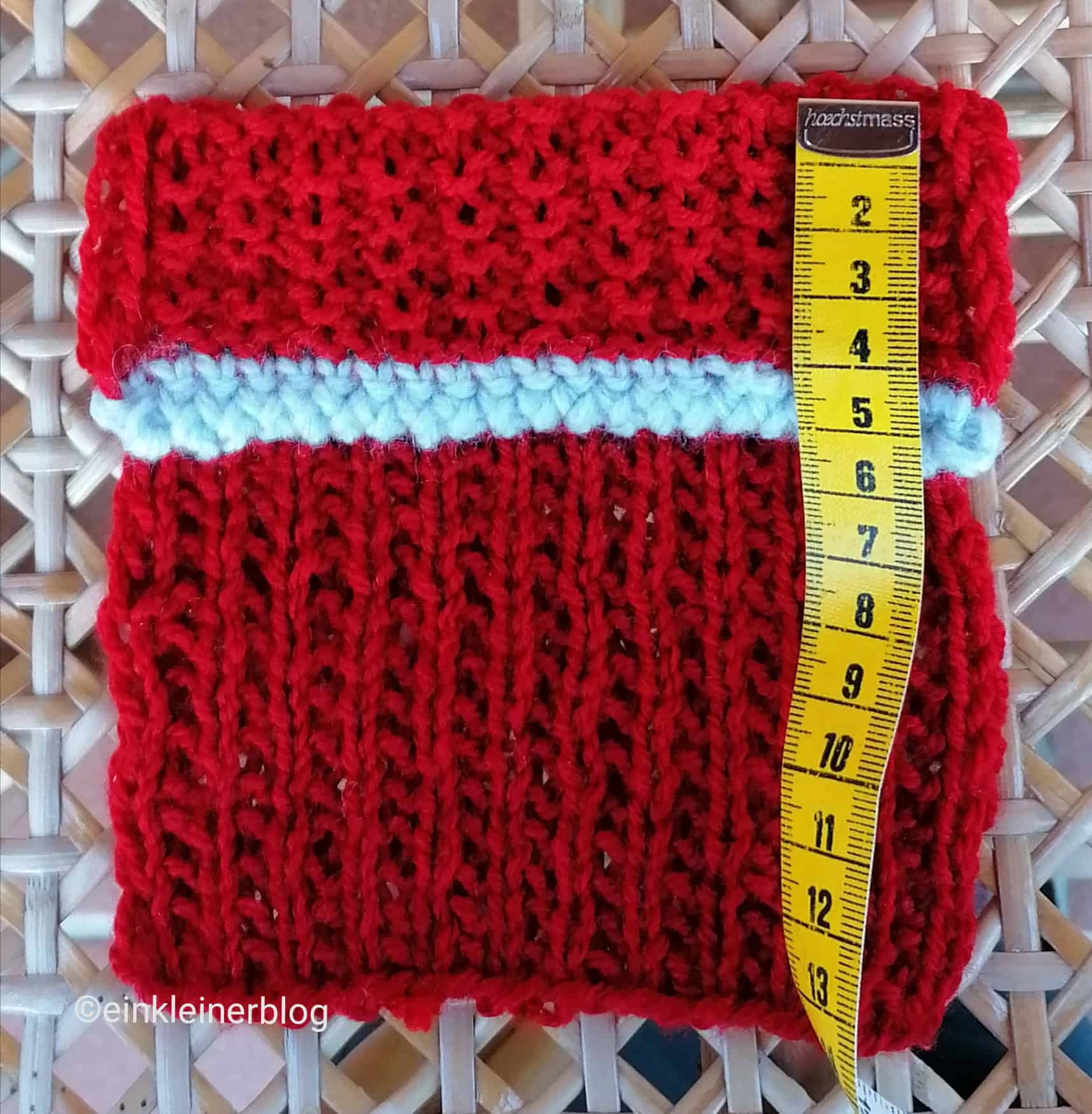 DIY Behälter für Taschentücher,  gestrickt