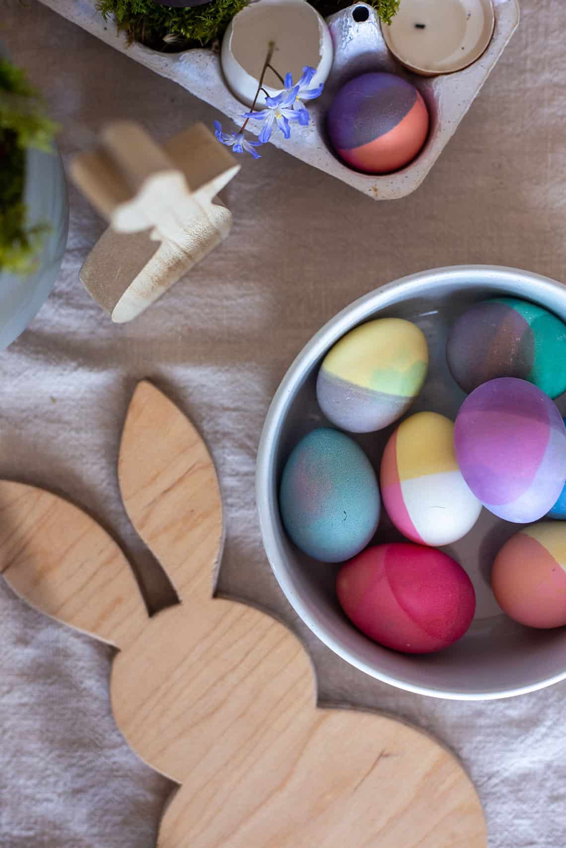 DIY-Anleitung für bunte Dip-Dye-Ostereier