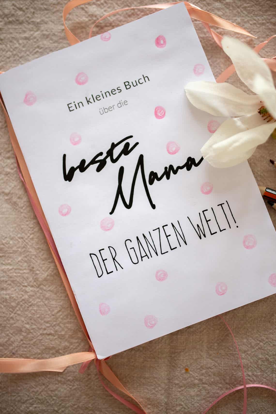 DIY Mama-Buch – personalisiertes Last-Minute Muttertagsgeschenk