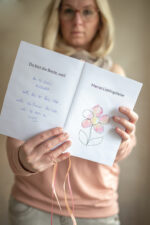 DIY Mama-Buch – personalisiertes Last-Minute Muttertagsgeschenk