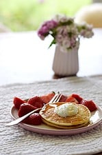 🥞 Das Rezept für einfache Skyr-Pancakes. Ruckzuck gemacht, super lecker und fluffig!