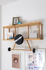 DIY Flugzeug-Regal für das Kinderzimmer selber bauen