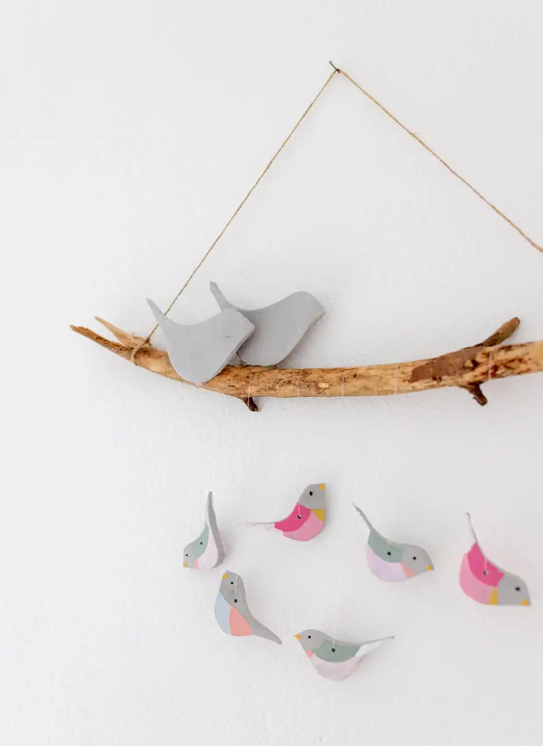 DIY Frühlingsdeko: Filz-Kranz und kleine Frühlingsvögel