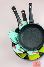 Pfannenschoner aus Filz oder Stoff (Kostenloses Schnittmuster in 2 Größen)