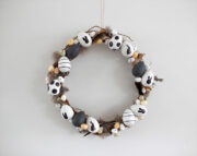 DIY-Osterkranz im Scandi-Look: Einfache Anleitung in 30 Minuten