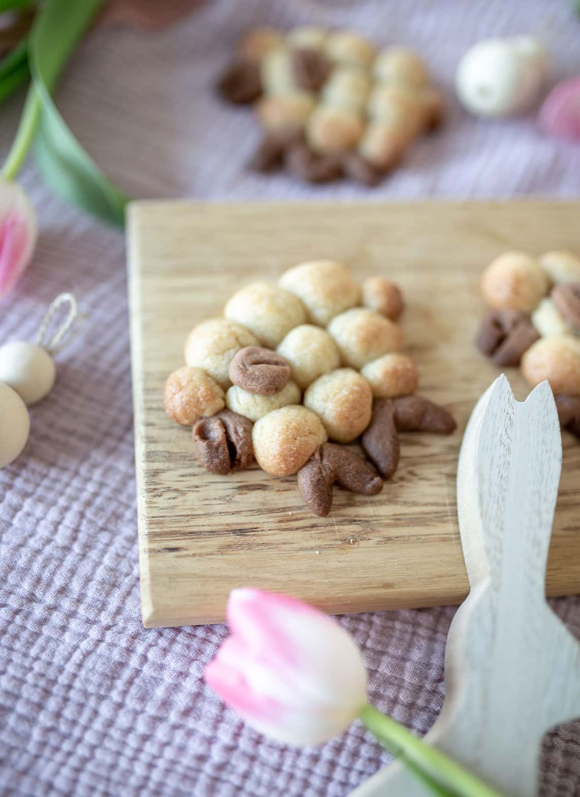 Osterbacken mit Kindern: Leckere und einfache Schaf-Kekse selbst machen